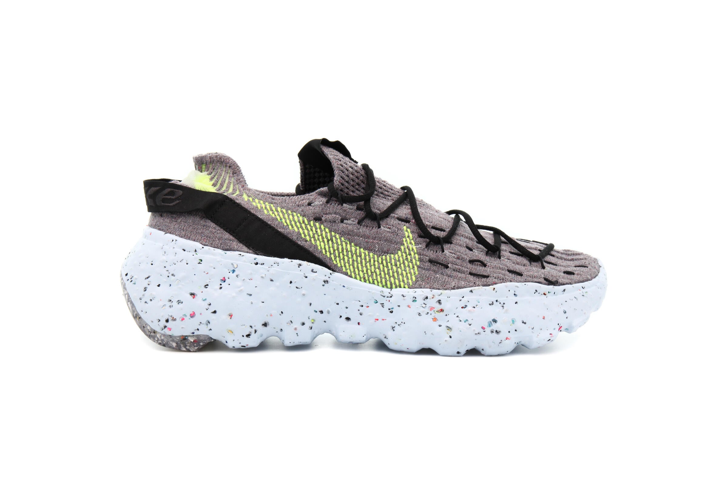 Nike SPACE HIPPIE 04 